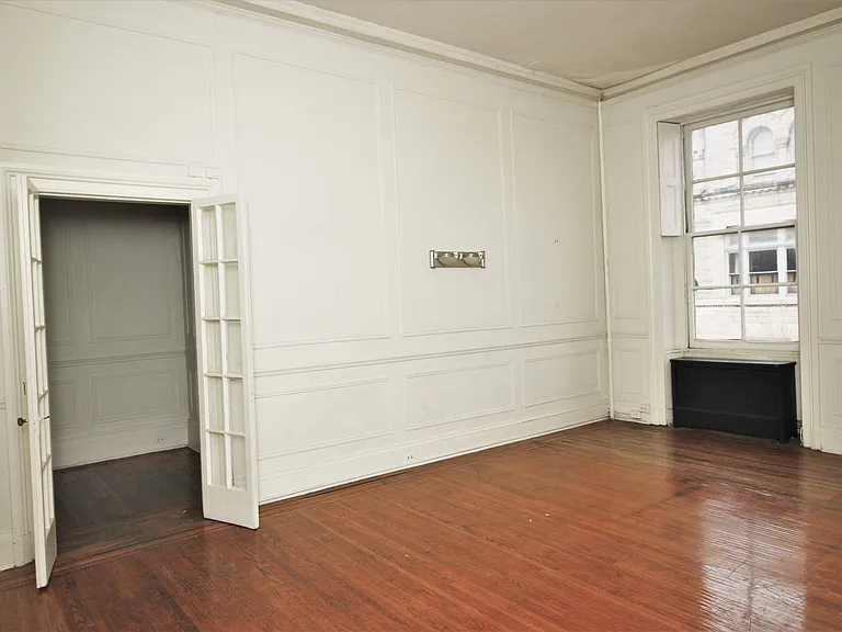 932 N. Charles St — Photo 13