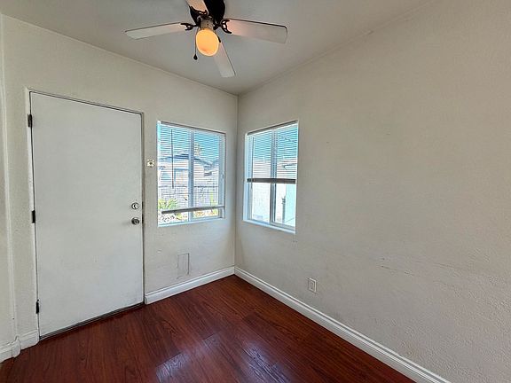 4th image of 4382 McClintock St #0