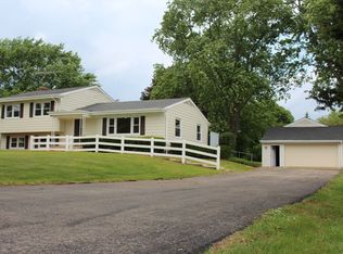 29W478 Cape Ave, West Chicago, IL