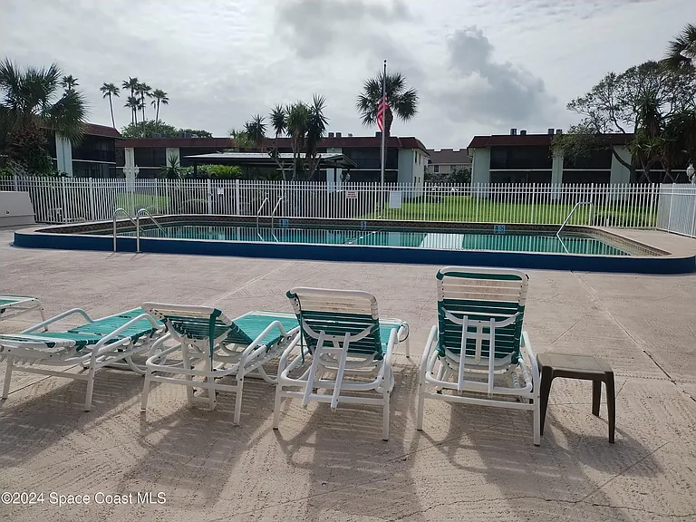 200 Saint Lucie Ln #204 — Photo 28