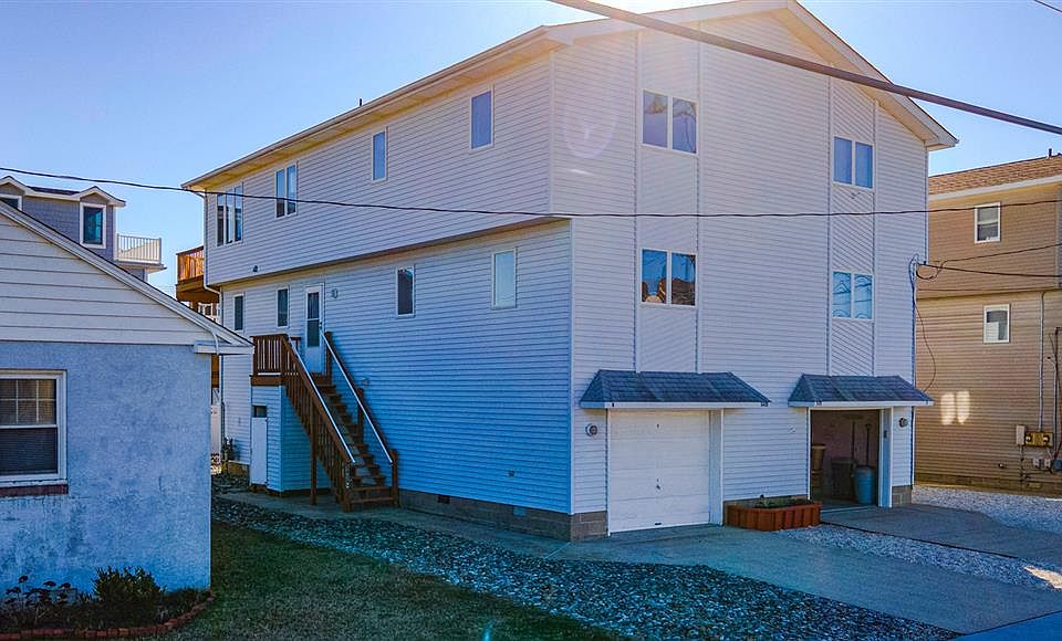 1st image of 5405 Landis Ave N #Sea
