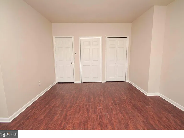 1734 W Diamond St #2 — Photo 13