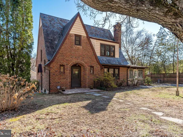 20 Easton Rd, Riegelsville, PA 18077