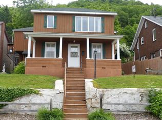 105 N 2nd St, Alma, WI 54610