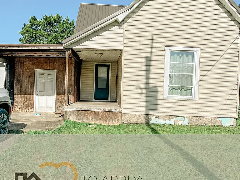 310 N Garfield St — Photo 9