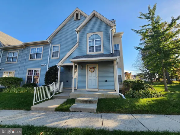 166 Andover Pl, Robbinsville, NJ 08691