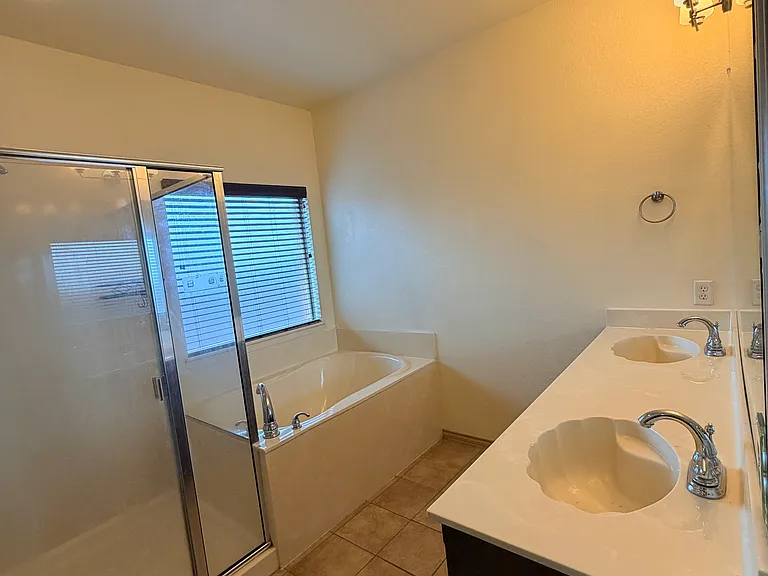 5408 Grayson Ridge Dr — Photo 11