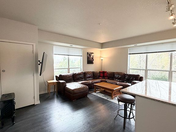 3rd image of 4101 W 31st St APT 206