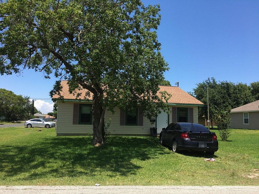 1st image of 2530 7th Ave N