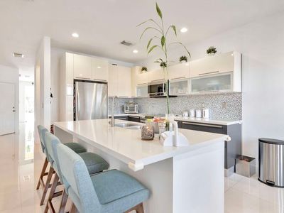 10831 NW 75th St, Doral, FL, 33178