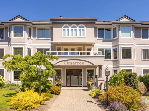 1500 Merklin St #303, White Rock, BC V4B 4C5