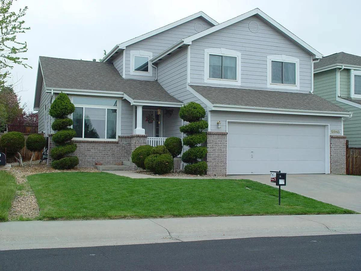 4 bed, 2379 sqft, $3,000 — Photo 1