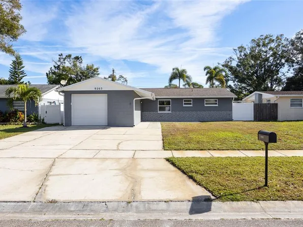 9203 51st St, Pinellas Park, FL 33782