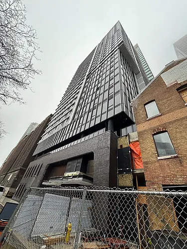 771 Yonge St #505 Photo 1