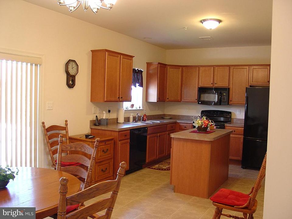 174 Meadowview Dr Harrisburg, PA, 17111 Apartments for Rent Zillow