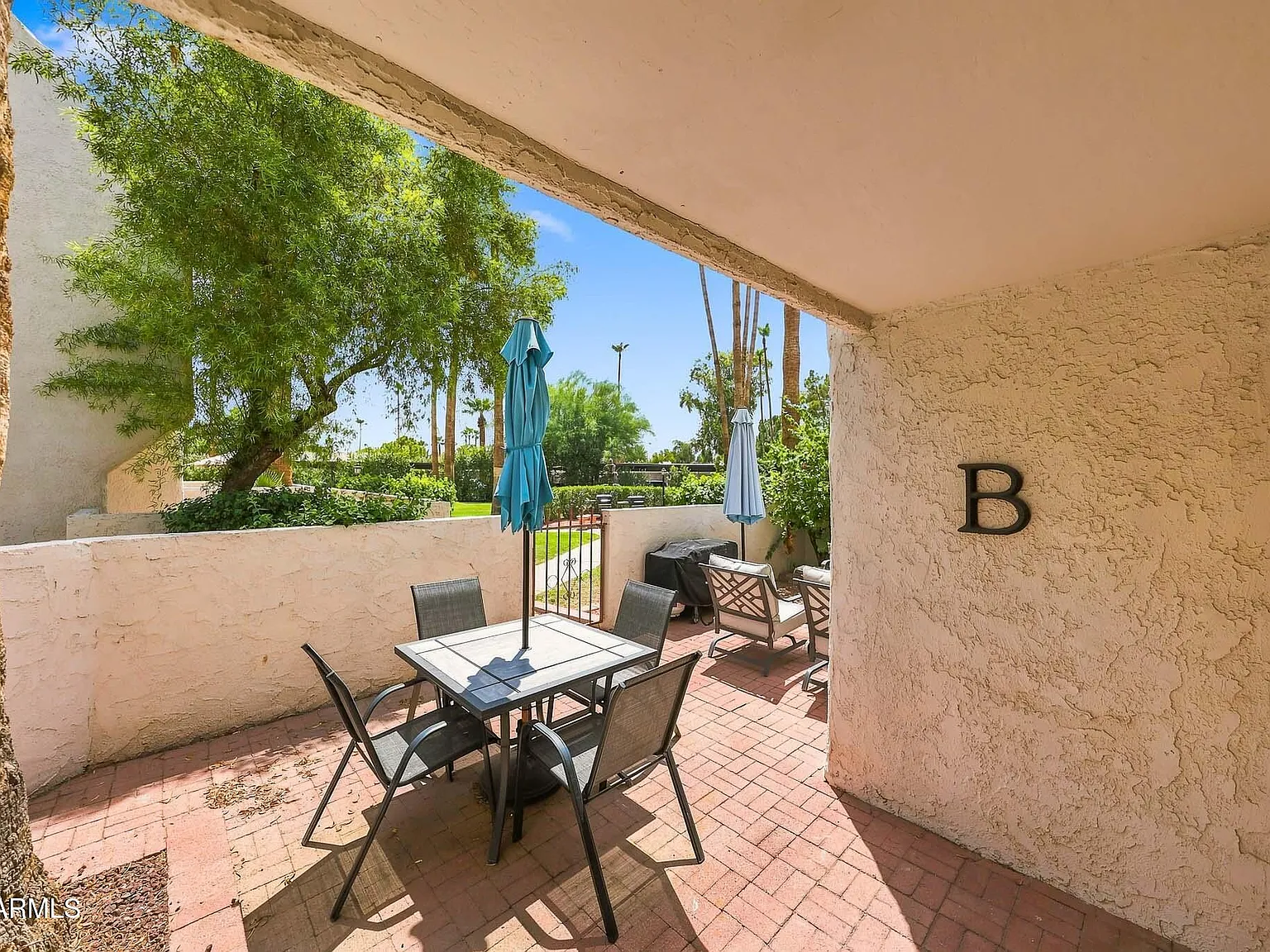 2 bed, 2.0 bath, 1044 sqft, $2,200 — Photo 3