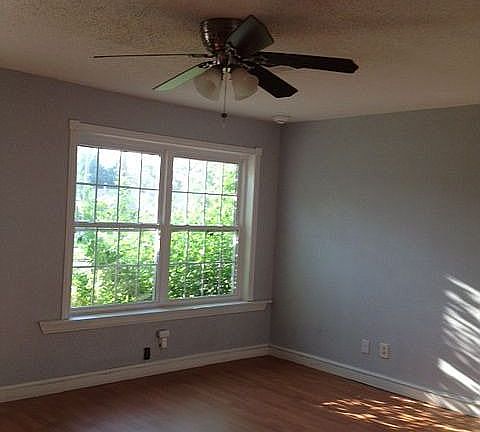 from dining room into LR
