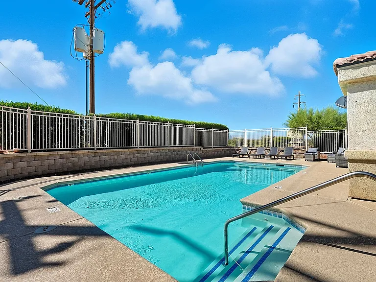 Copper Canyon Apartments Pool