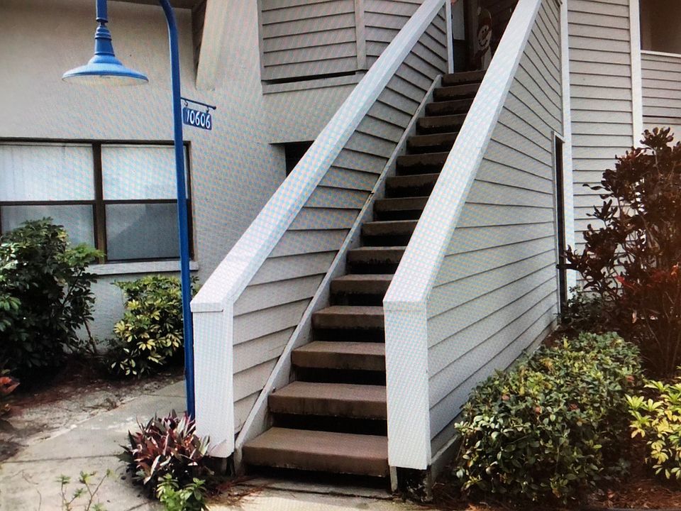 1st image of 10606 Longwood Dr APT 102