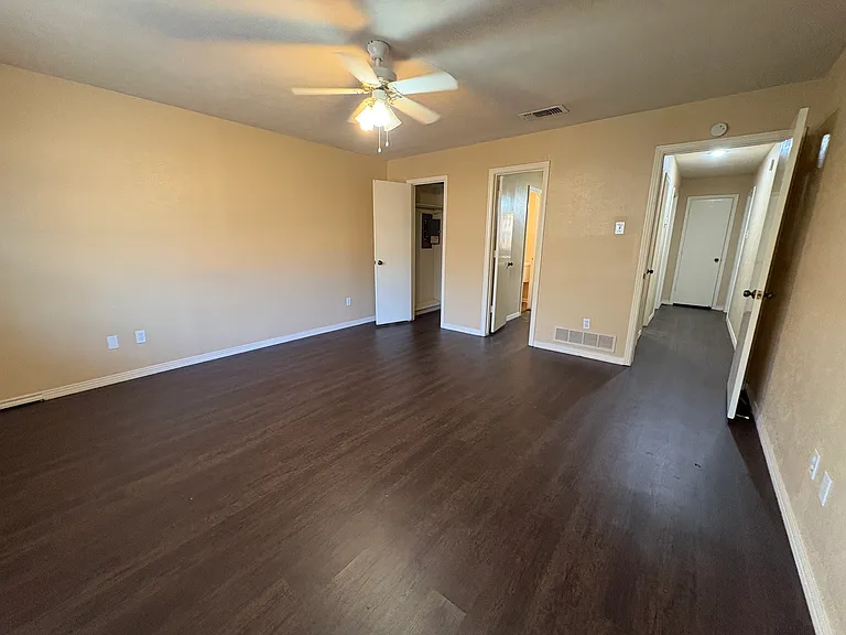 1025 Clover Dale Ln — Photo 16