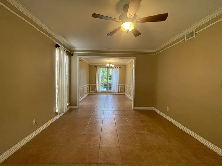 3222 Mapleridge Dr — Photo 5