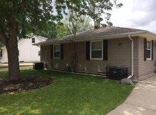 1026 Ida St, Menasha, WI 54952