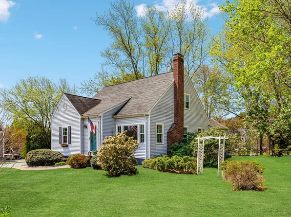 144 Hayden Rowe St, Hopkinton, MA 01748