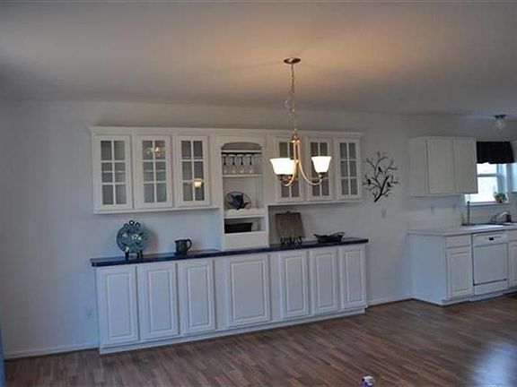 5th image of 5145 Pecan Dr