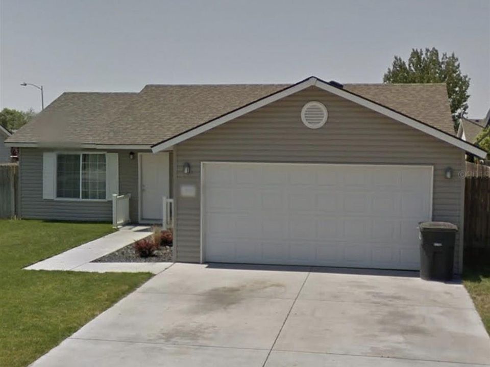 1st image of 608 N Arbutus Ave