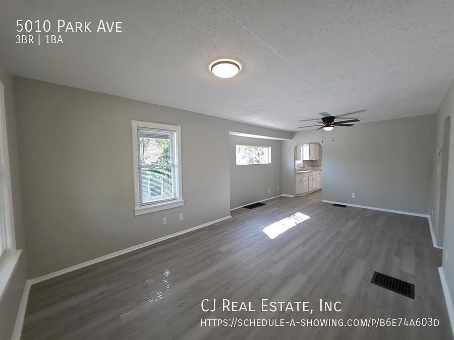 3 bed, 980 sqft, $1,100 — Photo 2