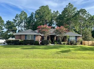 7021 Snug Waters Rd, Navarre, FL 32566