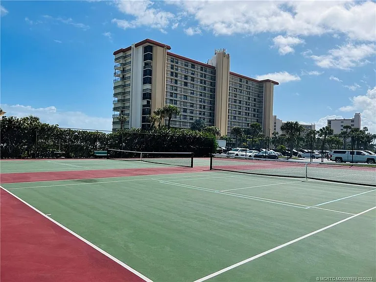 10600 S Ocean Dr #701 — Photo 82