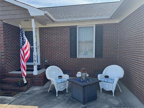 3rd image of 346 Grape Arbor Dr