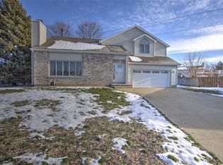 4764 Mission Dr, Decatur, IL 62526