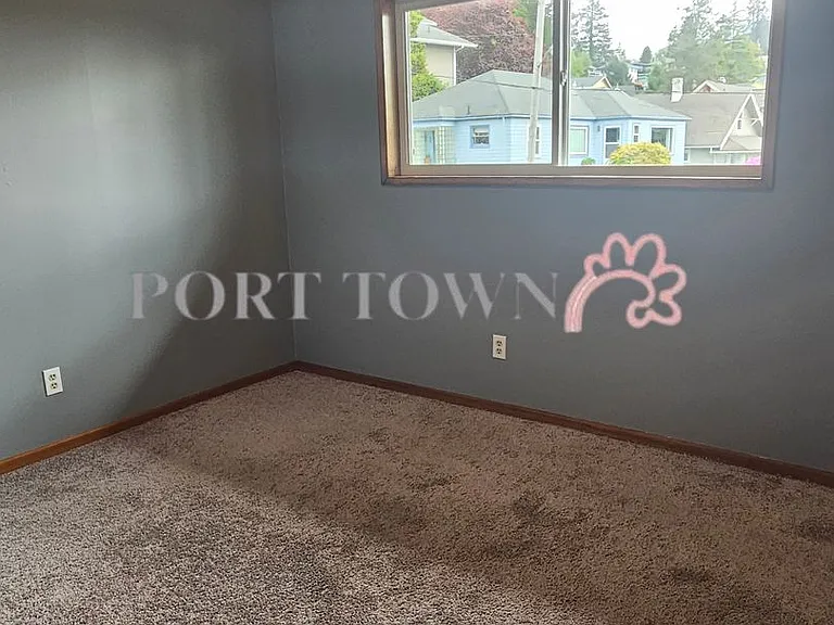 616 Agate St — Photo 11