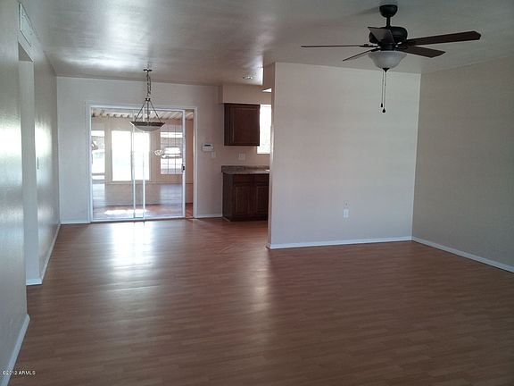 2nd image of 11027 W Cinnebar Ave