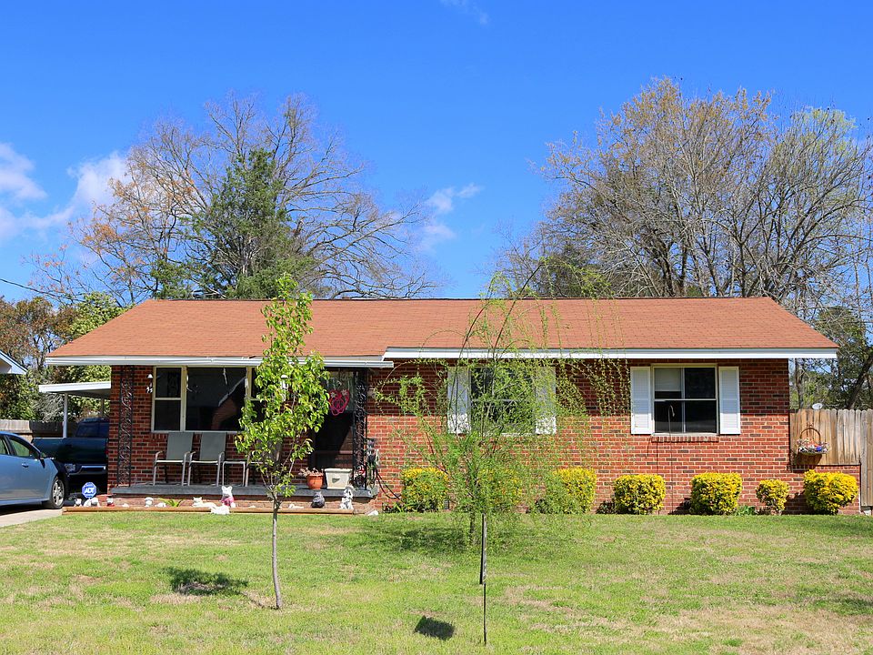 1st image of 1827 Cottonwood Dr