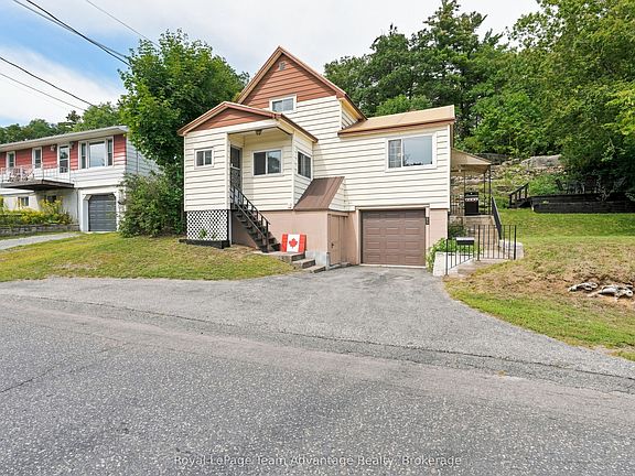 2nd image of 65 Isabella St