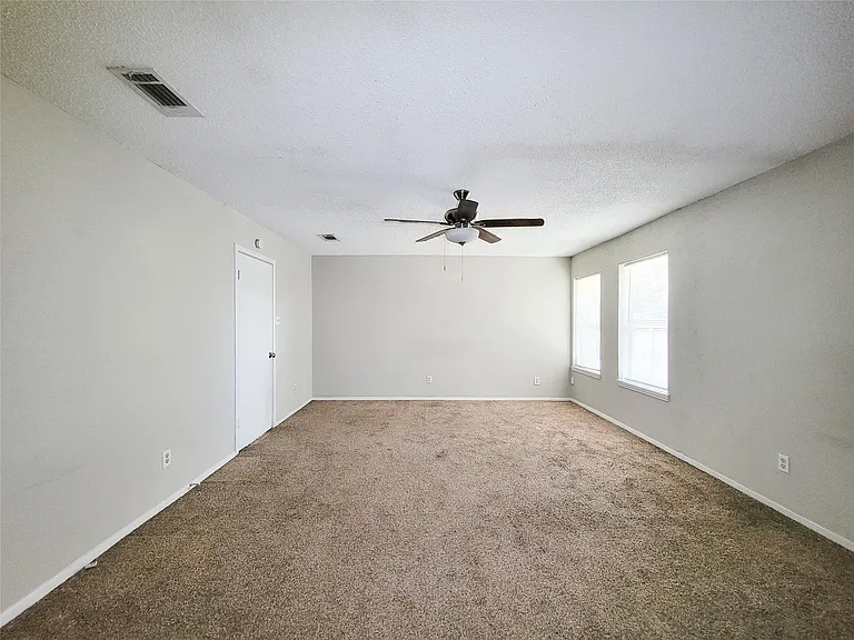 18402 Tall Cypress Dr — Photo 14