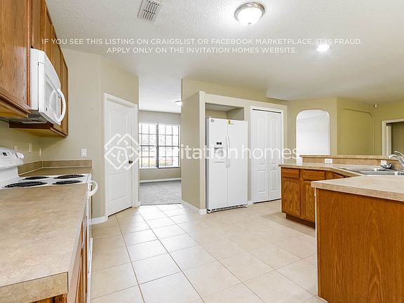 5th image of 19312 Timber Pine Ln