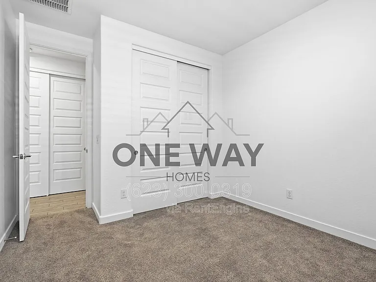 2962 E Mohave Ln — Photo 25