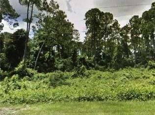 2705 Captain Dr, Deltona, FL 32738