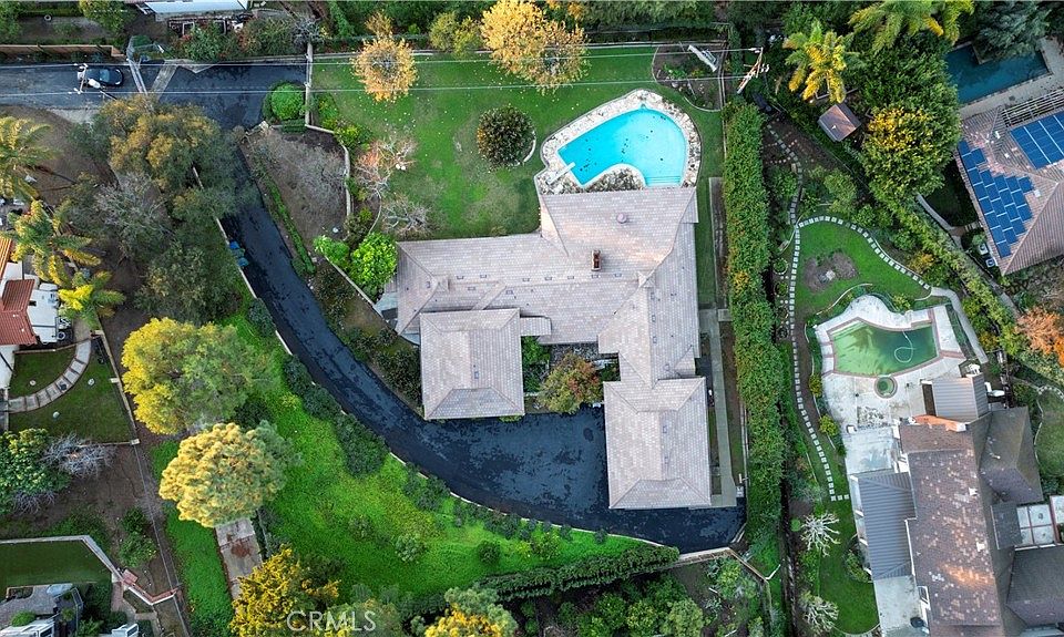 1st image of 1501 La Loma Dr