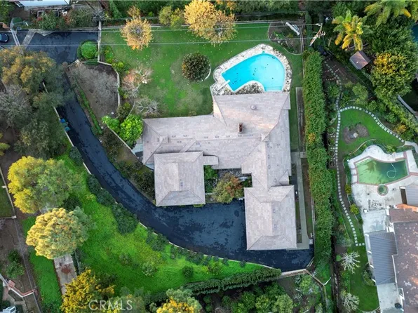1501 La Loma Dr, Santa Ana, CA 92705
