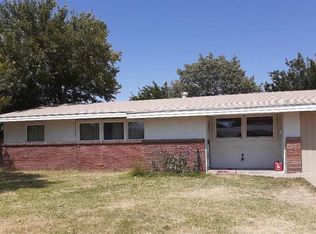 707 W Hervey Dr, Roswell, NM 88203