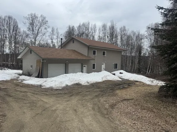 1657 Gold Poke Dr, Fairbanks, AK 99712