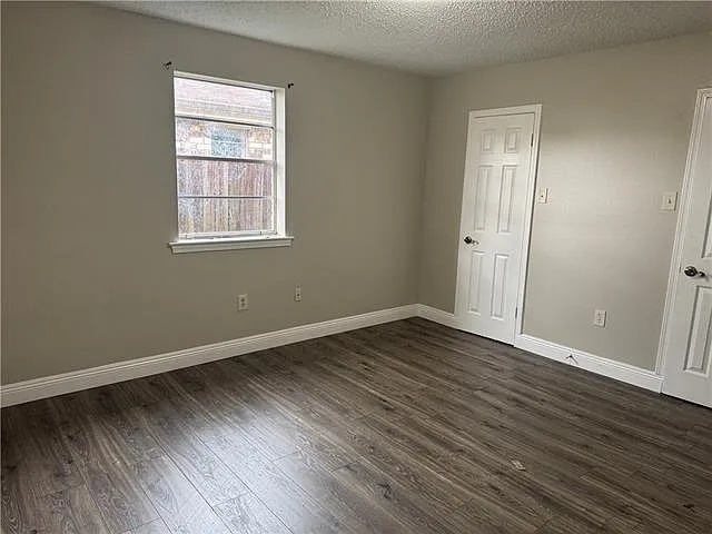 5045 Dueling Oaks Ave — Photo 9