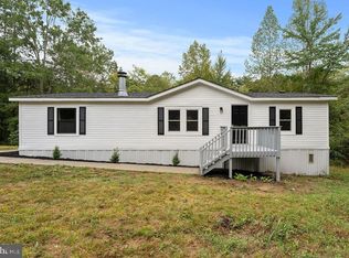 12025 W River Rd, Palmyra, VA 22963