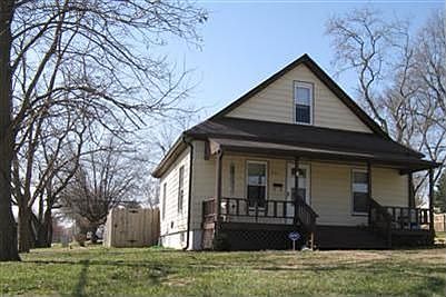 2nd image of 601 W Vine St
