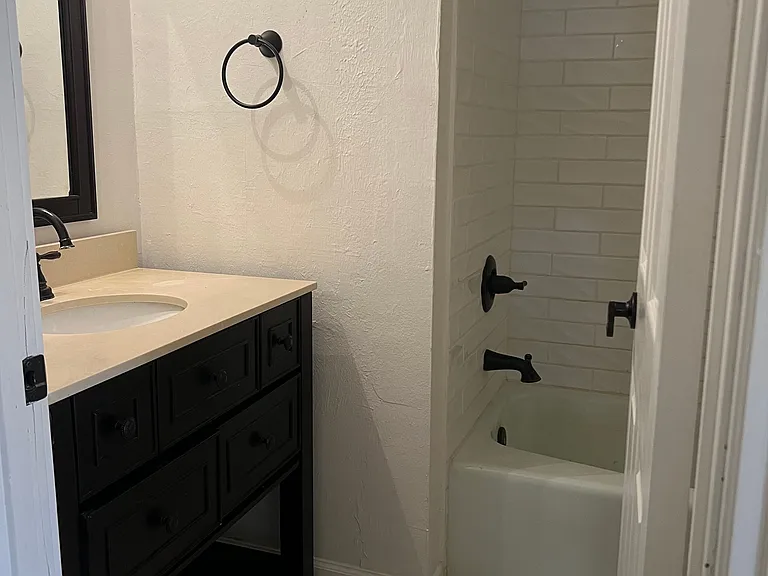 114 Barracuda St — Photo 13